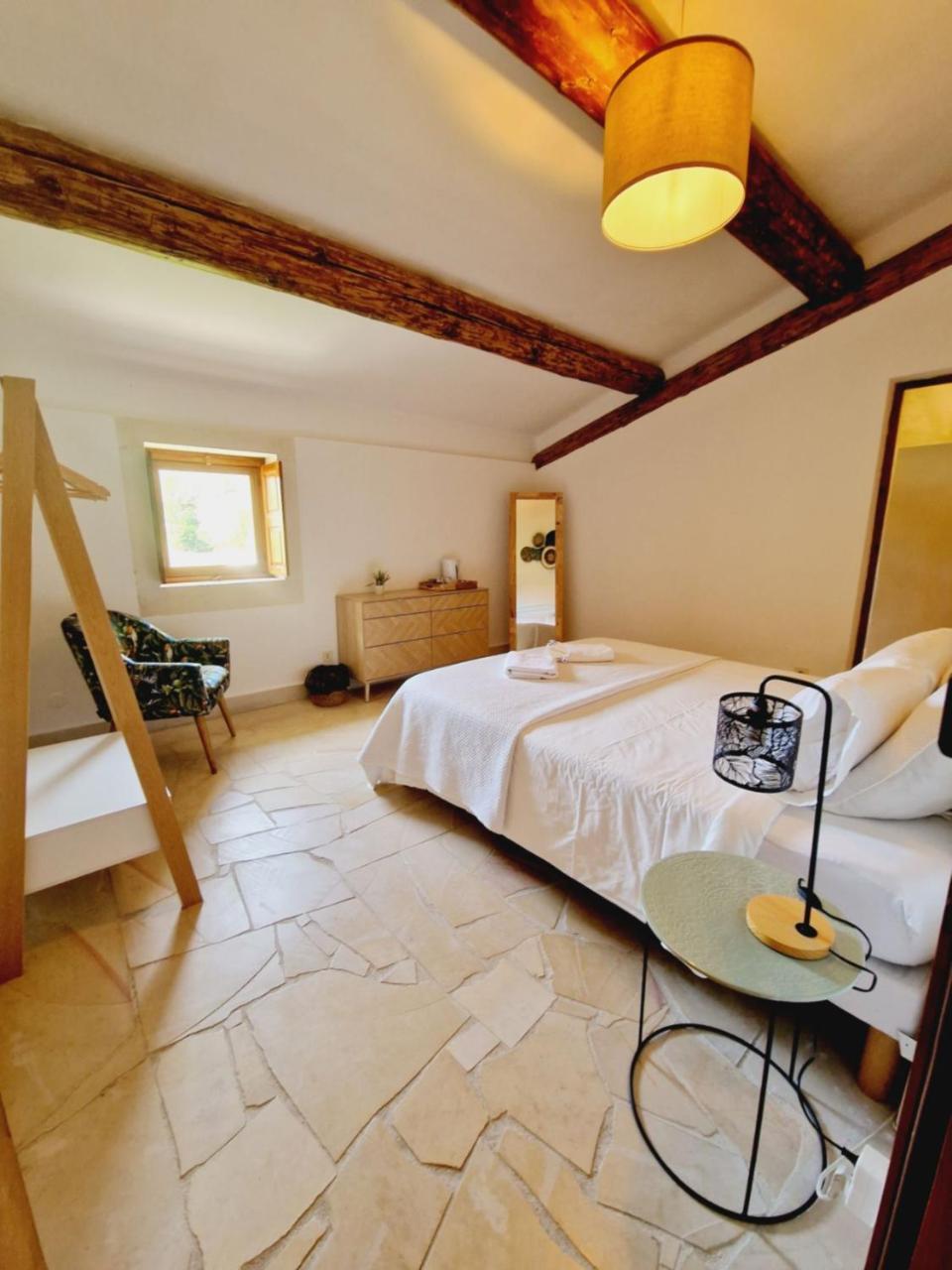 Eygalières Mas Du Rollier Chambres D'Hotes المظهر الخارجي الصورة